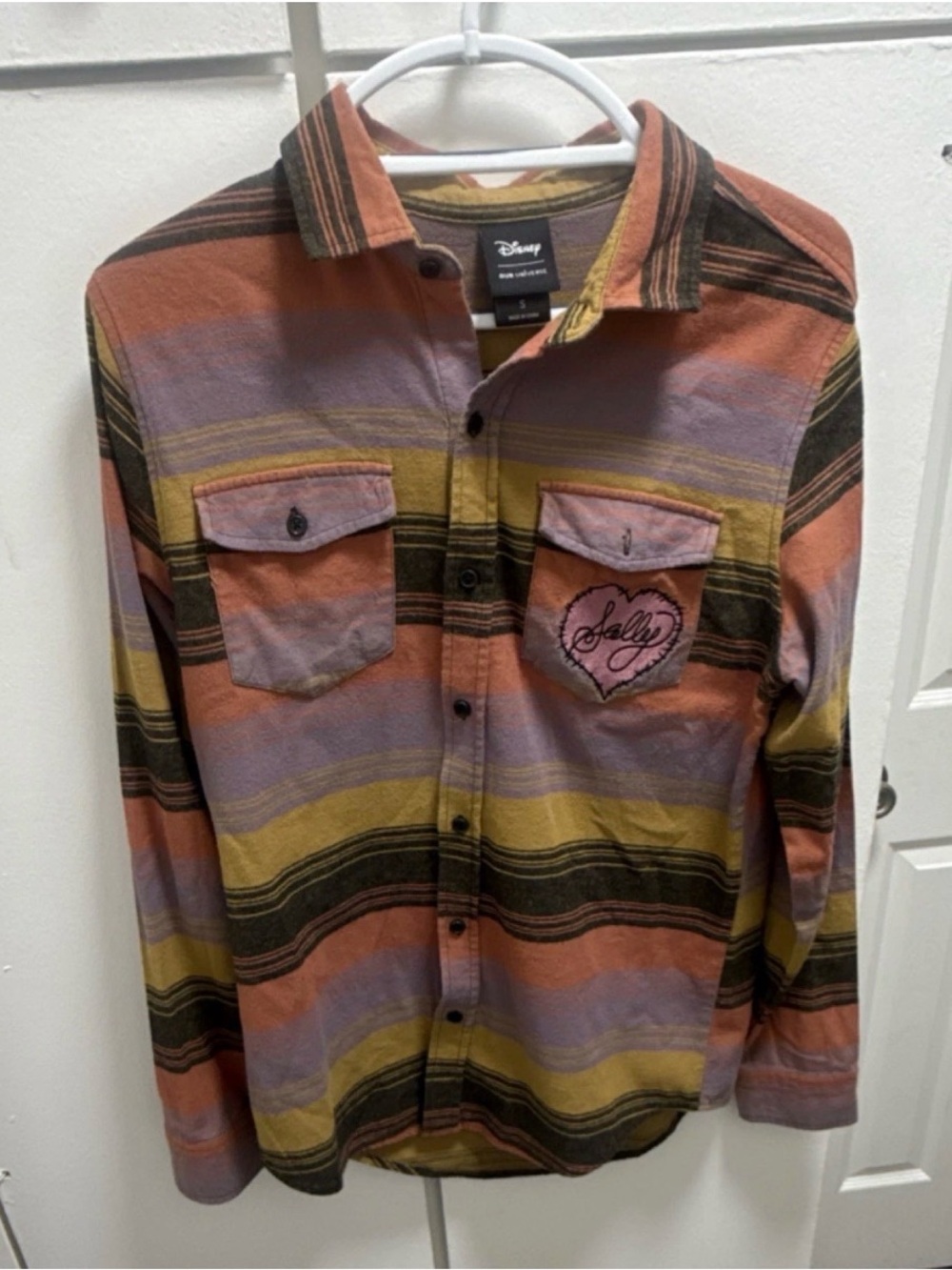 Disney Sally Nightmare Before Christmas Flannel Button Down Shirt Men’s Small